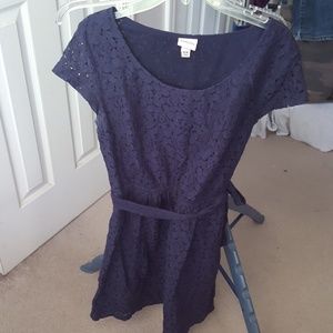 NEW LISTING! beautiful navy lace dress !!